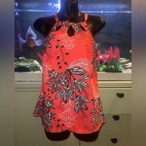 New with tags Yonique swim top size M